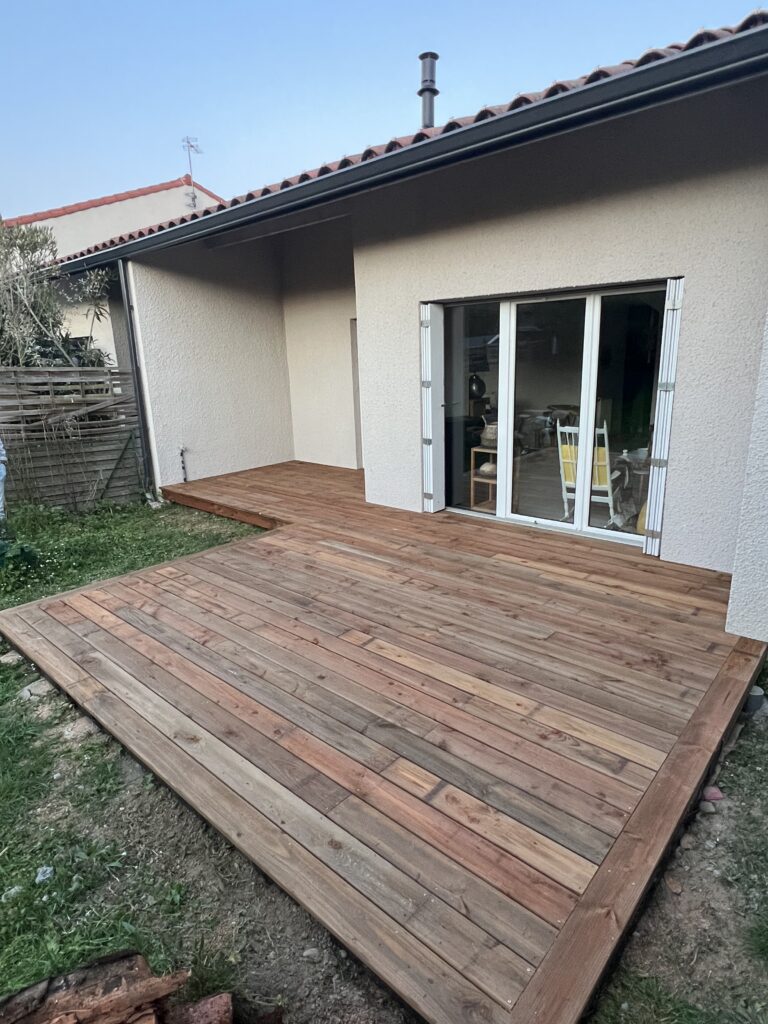 Terrasse en bois après construction